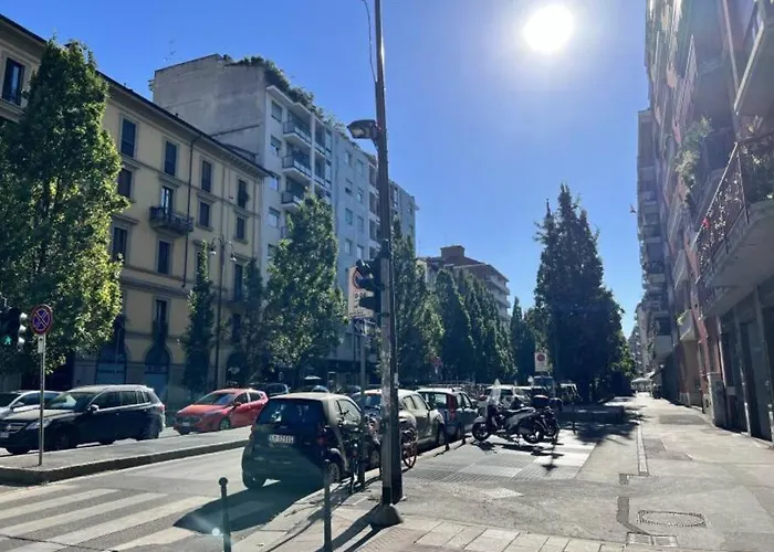 Daniela's Spazioso Ai Navigli 公寓