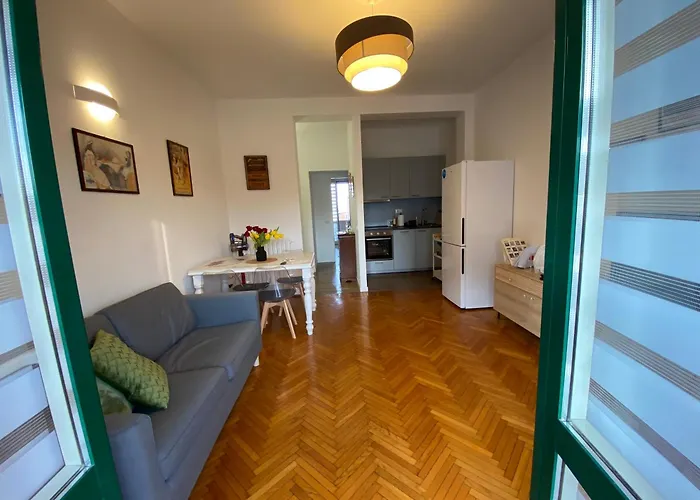 公寓 Daniela's Spazioso Ai Navigli 米兰