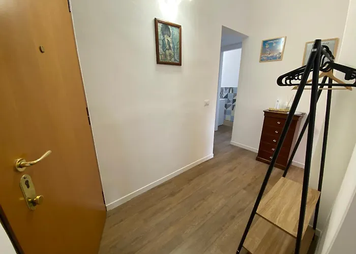 Daniela's Spazioso Ai Navigli 公寓 *