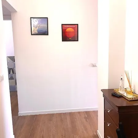 Daniela's Spazioso Ai Navigli Διαμέρισμα *